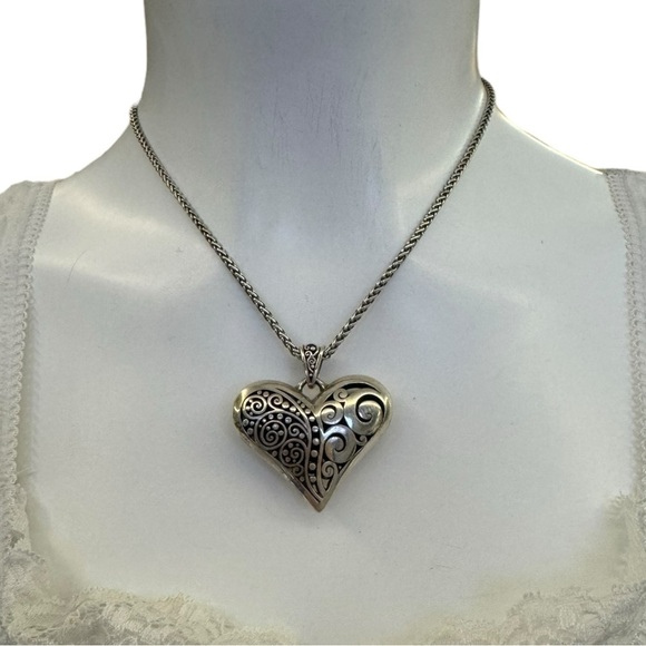 Brighton Jewelry - Brighton Silver Chunky Heart Necklace